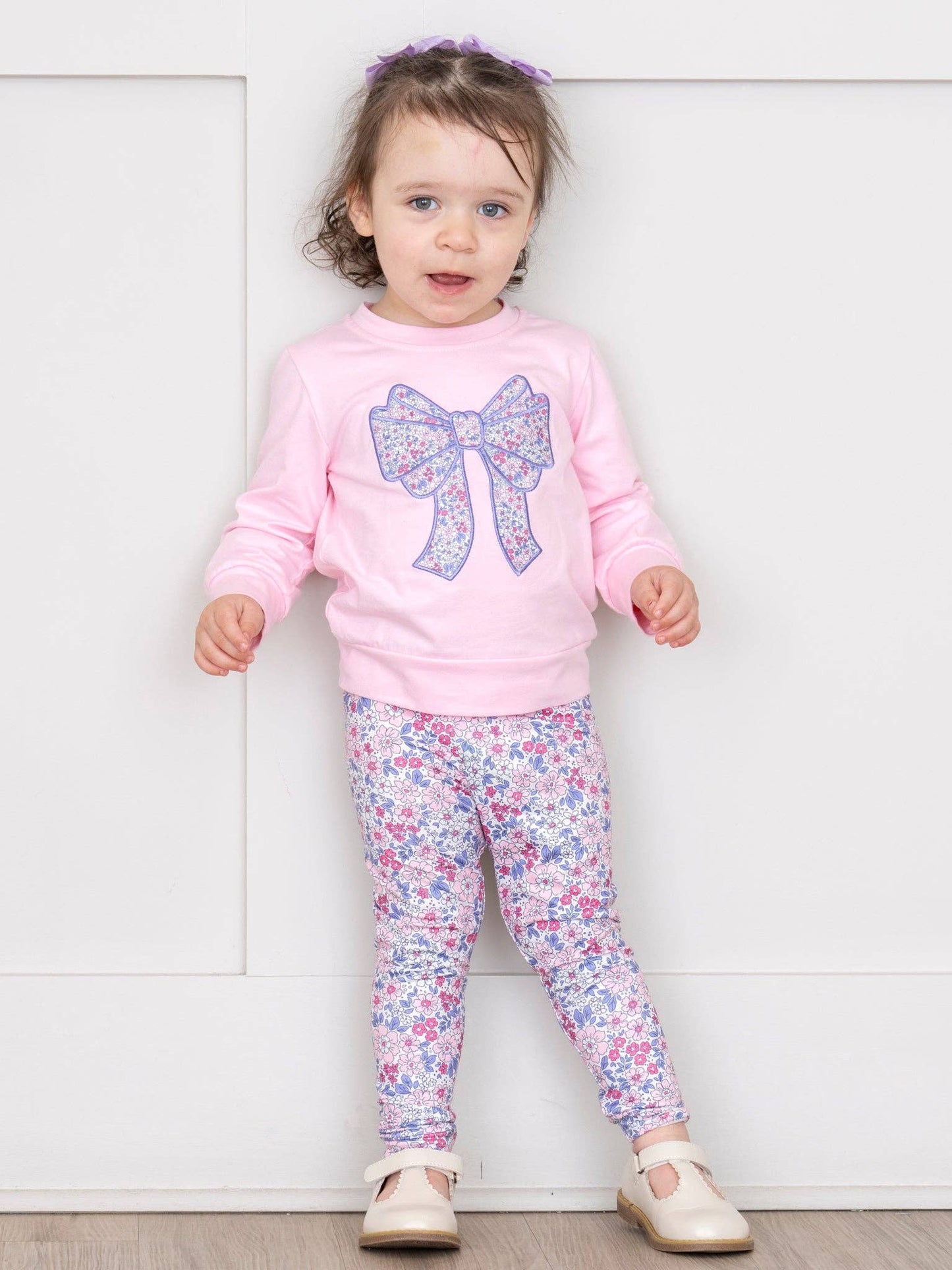 Delicate Flower Bow Outfit