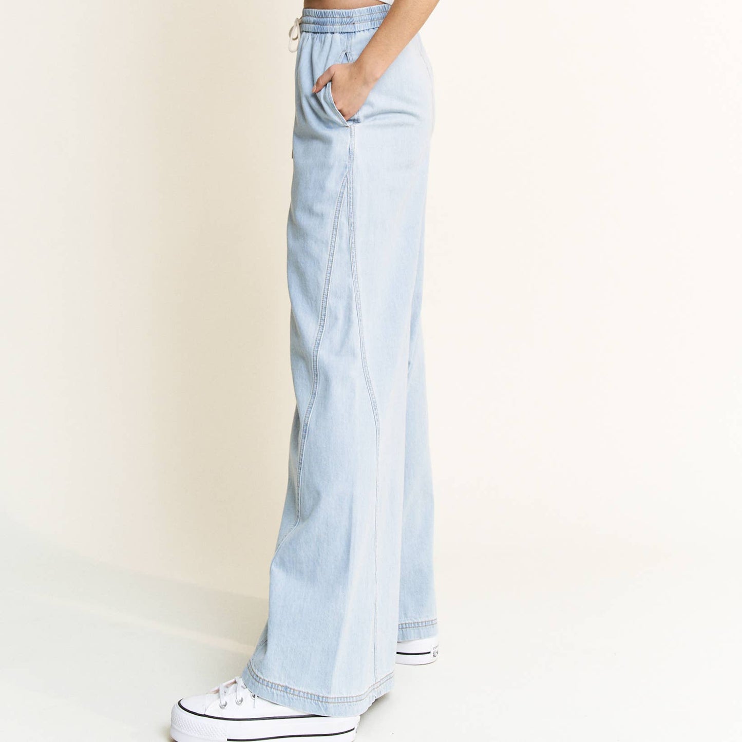 LIGHT DENIM ULTRA SOFT WIDE LEG JEAN PANTS-