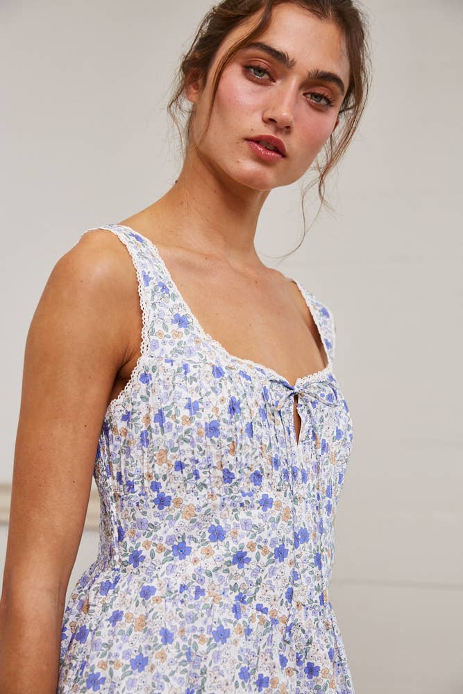 Floral Pleated Lace Detail Mini Dress