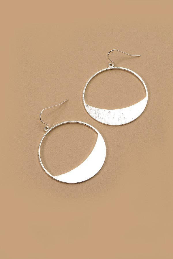 ETCHED HALF MOON DROP EARRINGS |