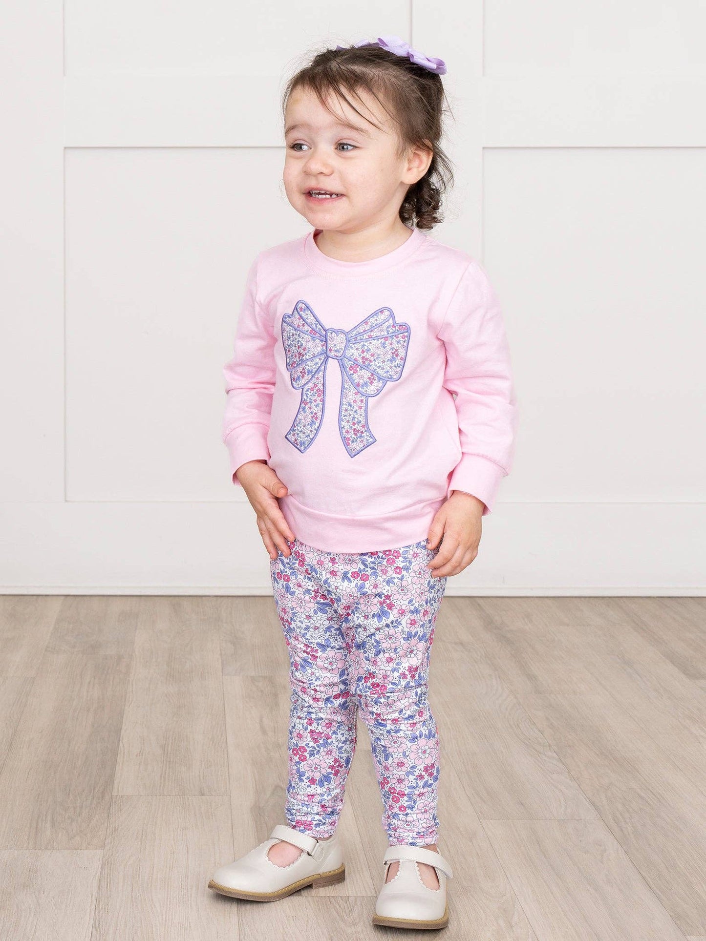 Delicate Flower Bow Outfit