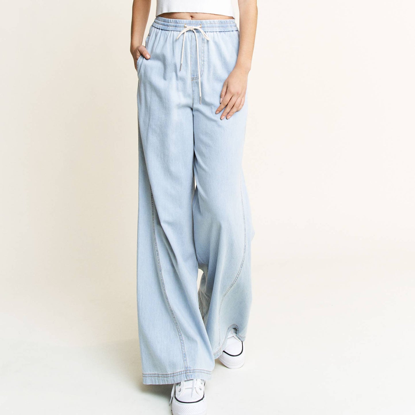 LIGHT DENIM ULTRA SOFT WIDE LEG JEAN PANTS-