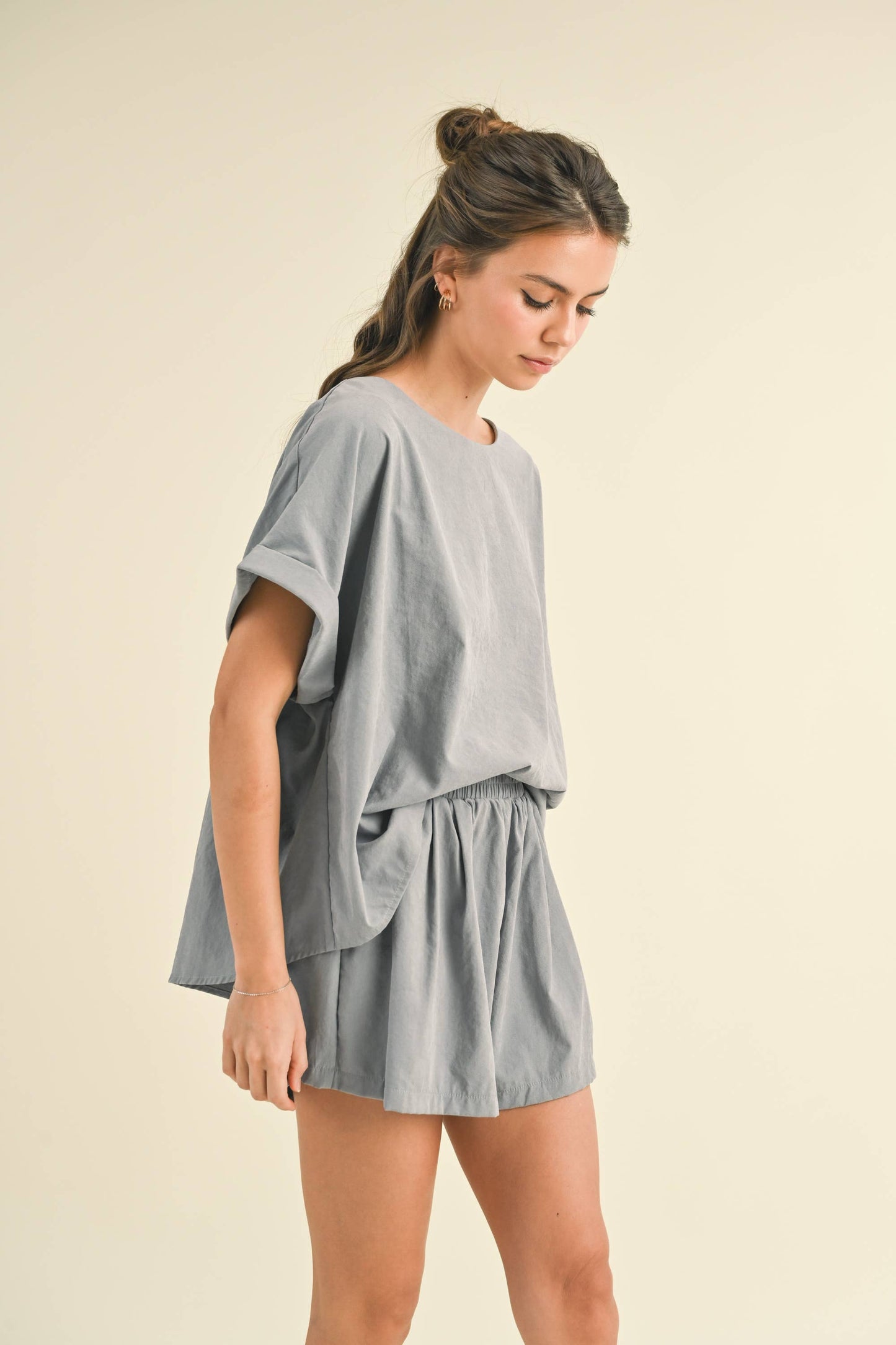 RELAXED FIT TOP AND SHORTS TWO PIECE SET