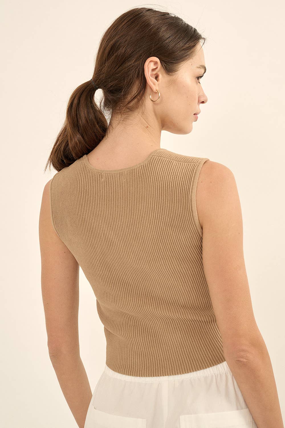 Shaper Fit Solid Ribbed Knit Cropped Tank Top