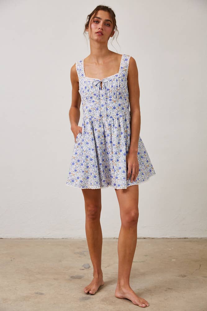Floral Pleated Lace Detail Mini Dress