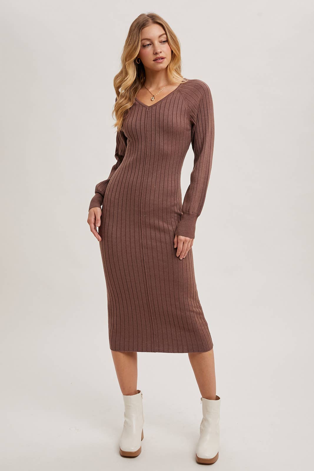 V-NECK RIBBED KNIT SWEATER MIDI DRESS