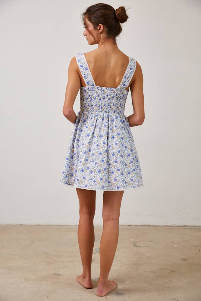 Floral Pleated Lace Detail Mini Dress