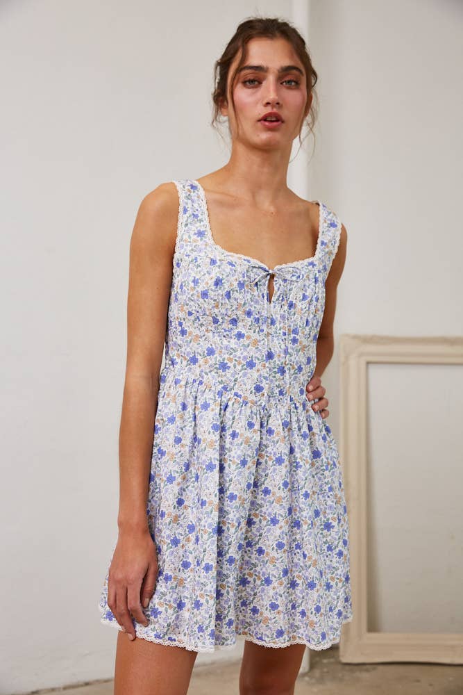 Floral Pleated Lace Detail Mini Dress