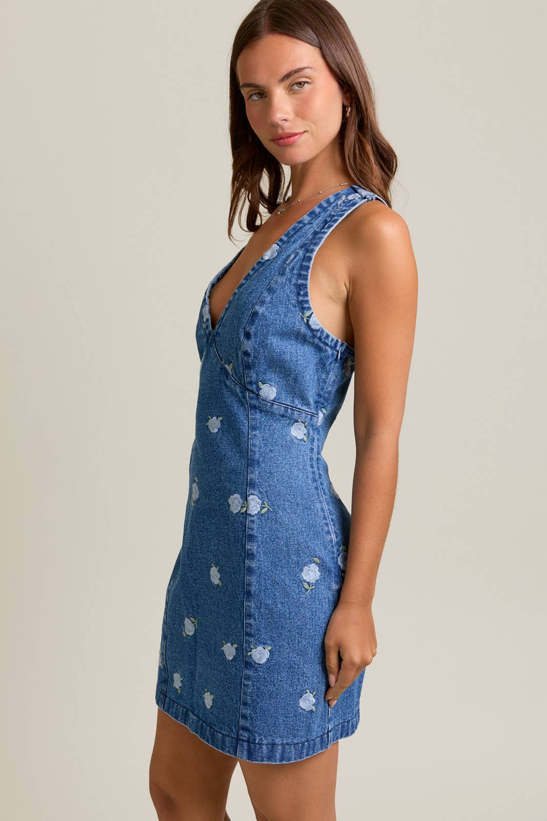 V-NECK ROSE EMBROIDERY DENIM DRESS